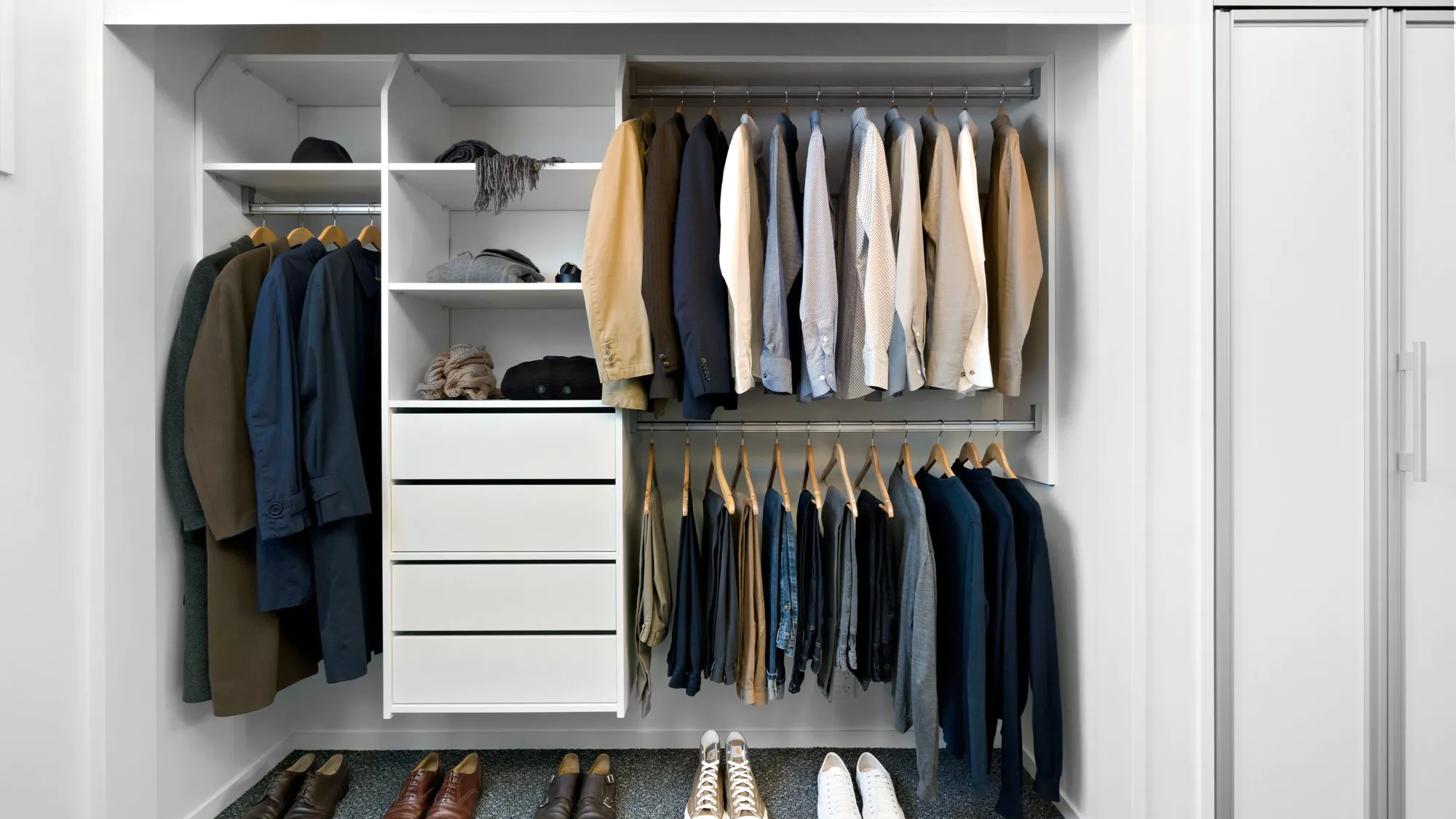 Gallery-16-select-reach-in-wardrobe-1