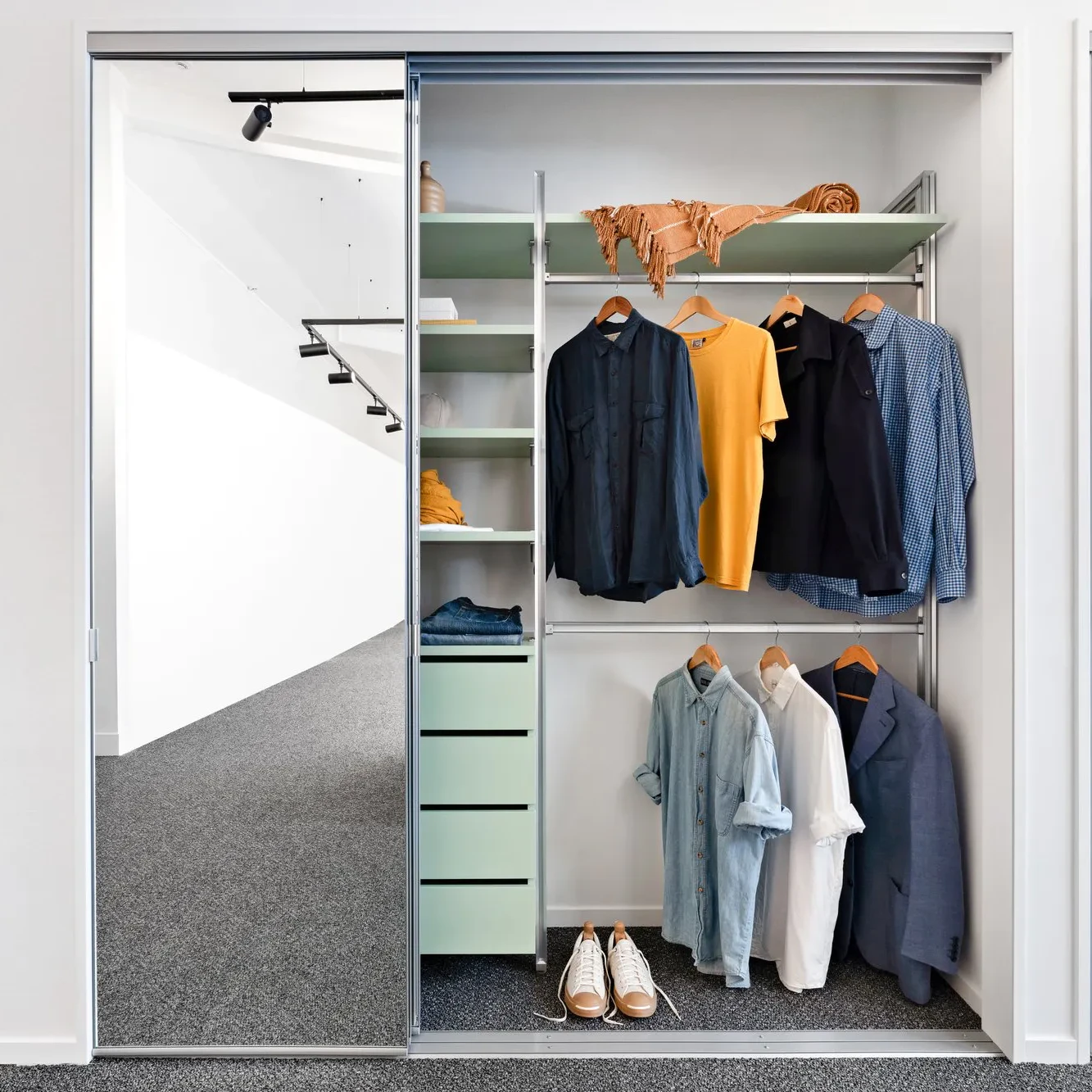 Innova reach-in wardrobe contemporary