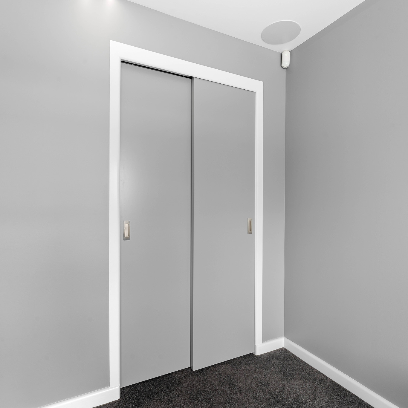 flush panel sliding wardrobe doors