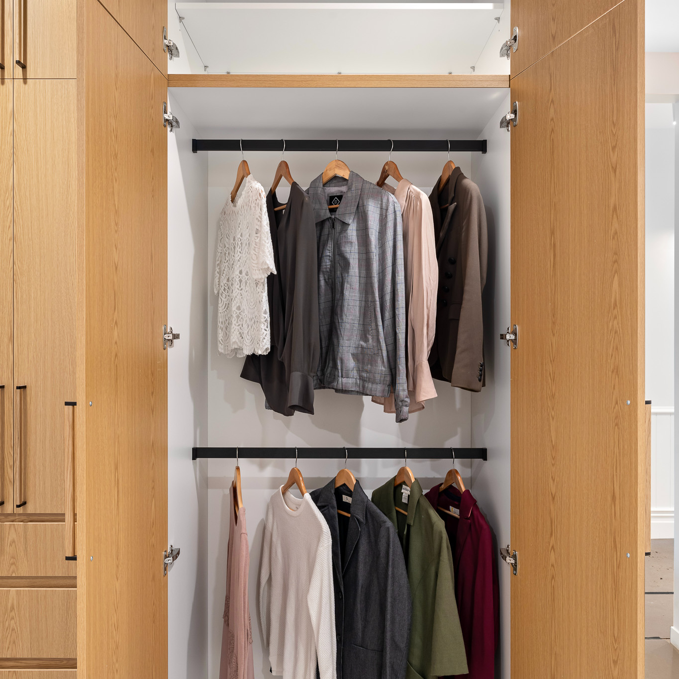 Viva freestanding wardrobe