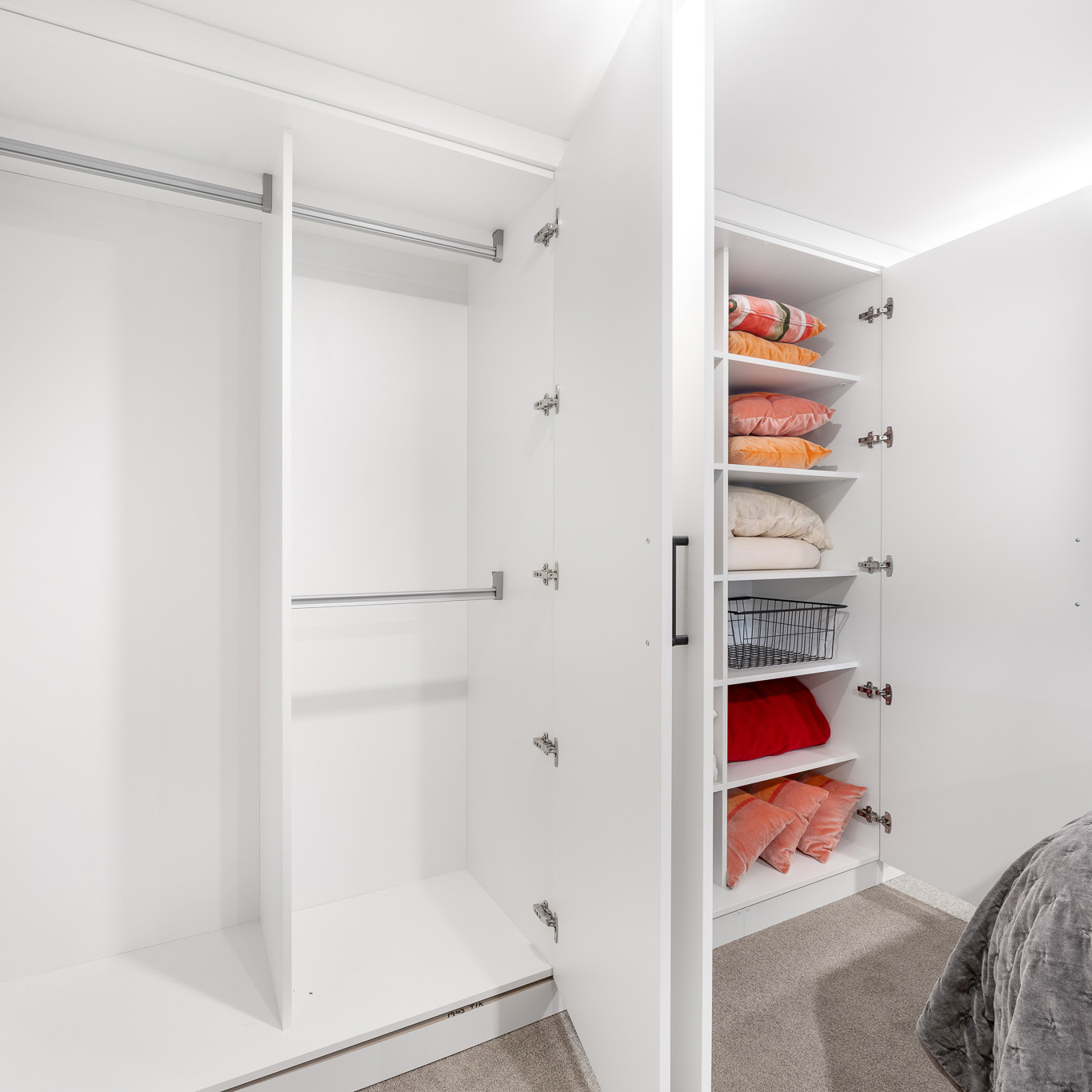 Viva freestanding wardrobe with hinged doors interior