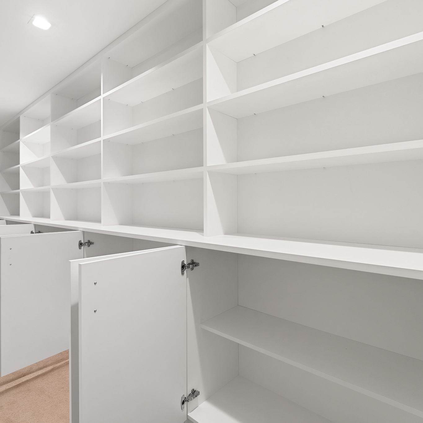 Viva Hallway storage in white melamine